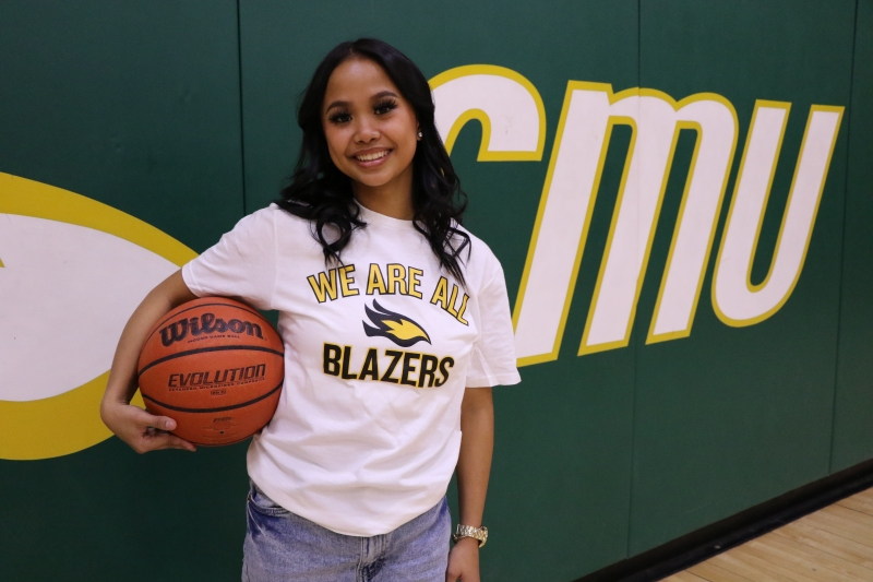 Blazers Women's Basketball Land Another St James Star in Navea