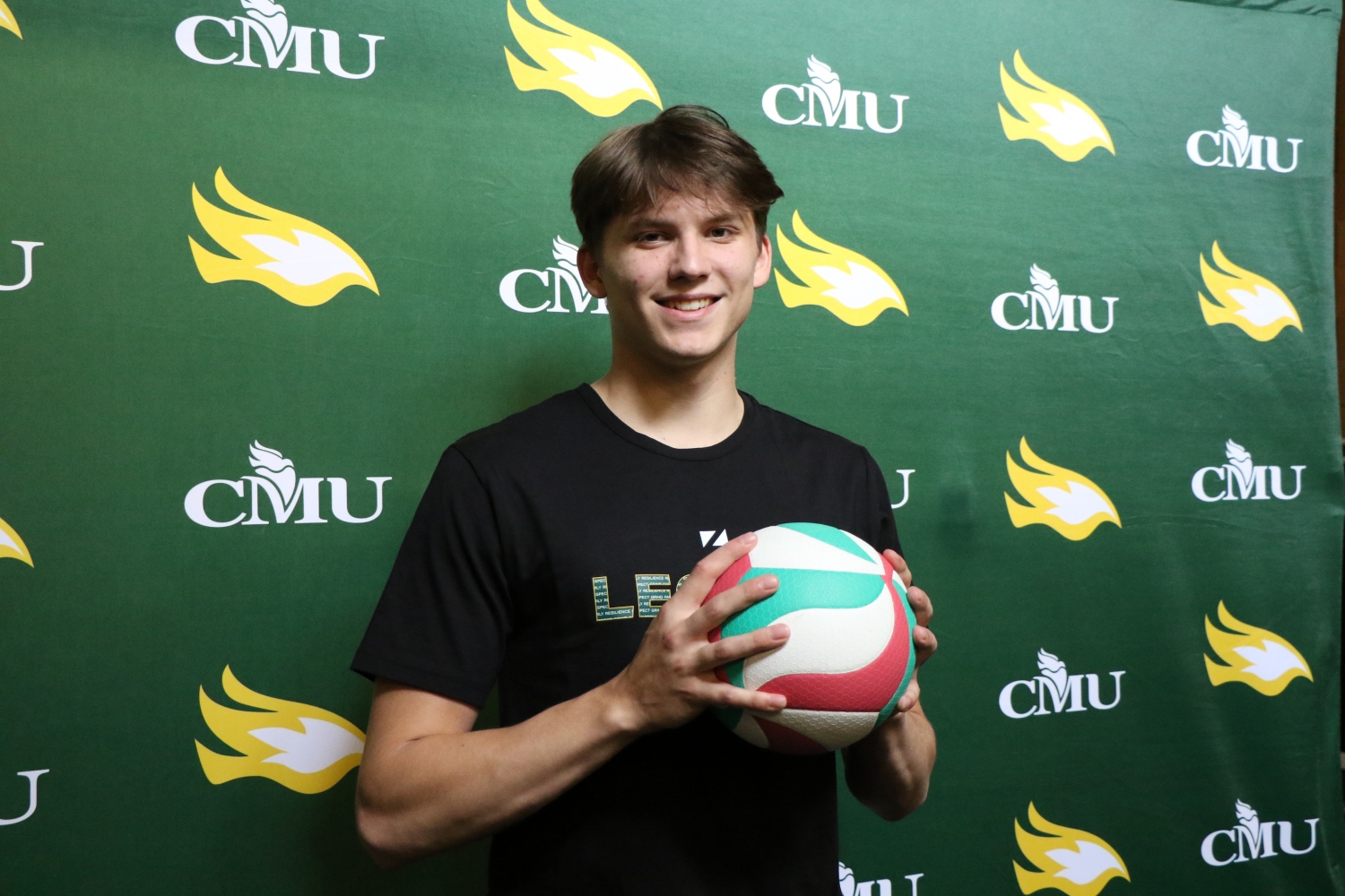 Men's Volleyball Continue their Avalanche of Signings with Matthew Janzen Men's Volleyball Continue their Avalanche of Signings with Matthew Janzen