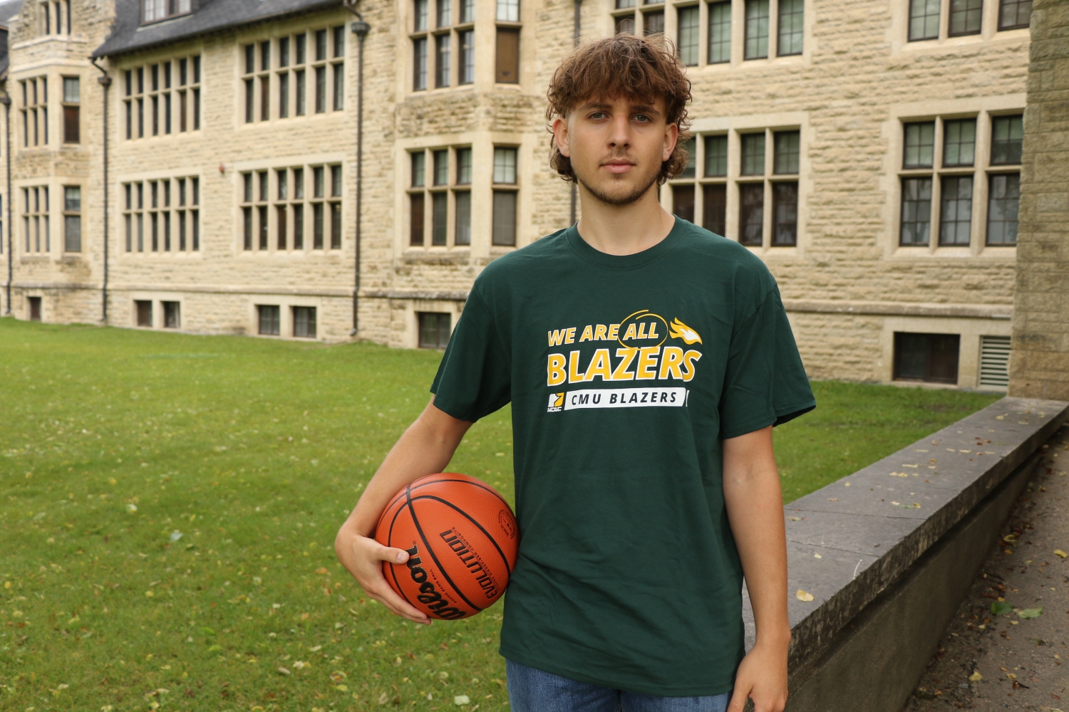 Men's Basketball Preps for the Season with Late Summer Additions Men's Basketball Preps for the Season with Late Summer Additions