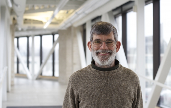 Dr. Dan Epp-Tiessen Dr. Dan Epp-Tiessen