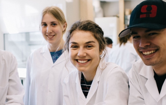 Annika Loeppky in science lab