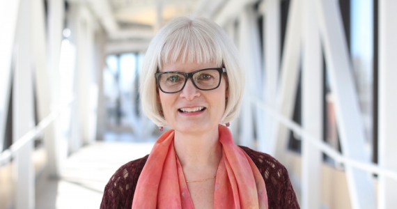 Dr. Christine Longhurst Dr. Christine Longhurst