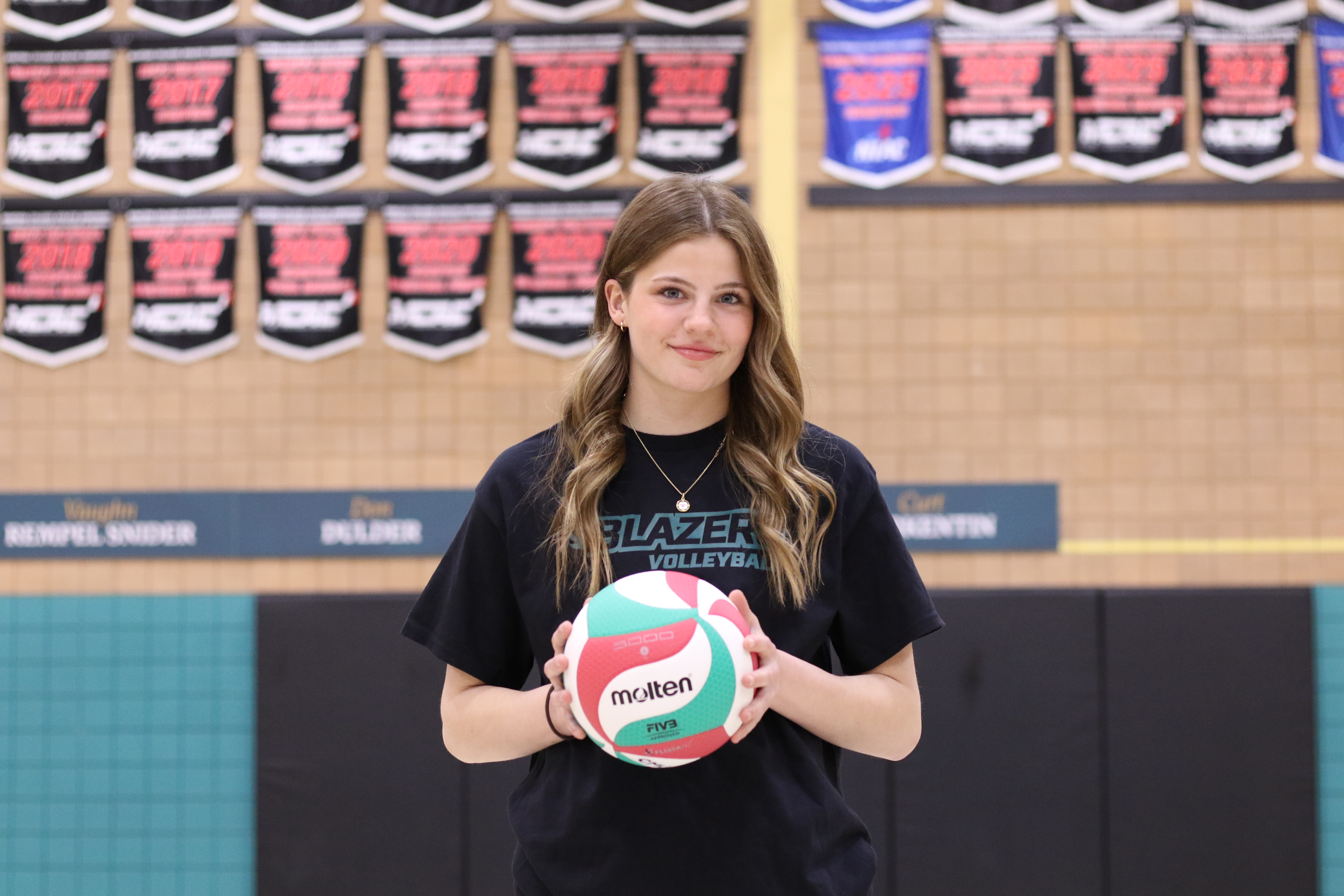 Women's Volleyball Recruit | Danika Jakabek
