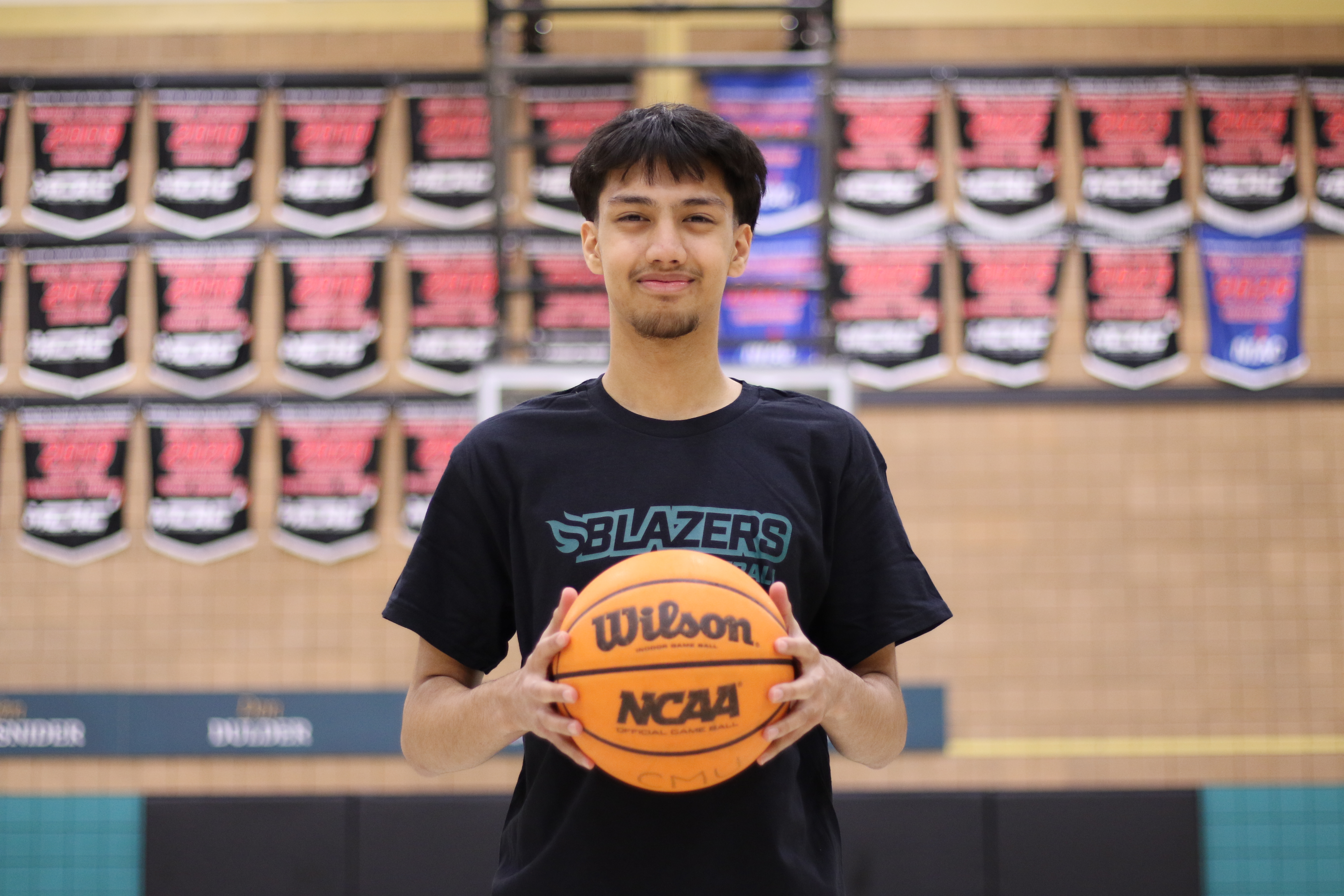 Men's Basketball Recruit | Daniyal Khan