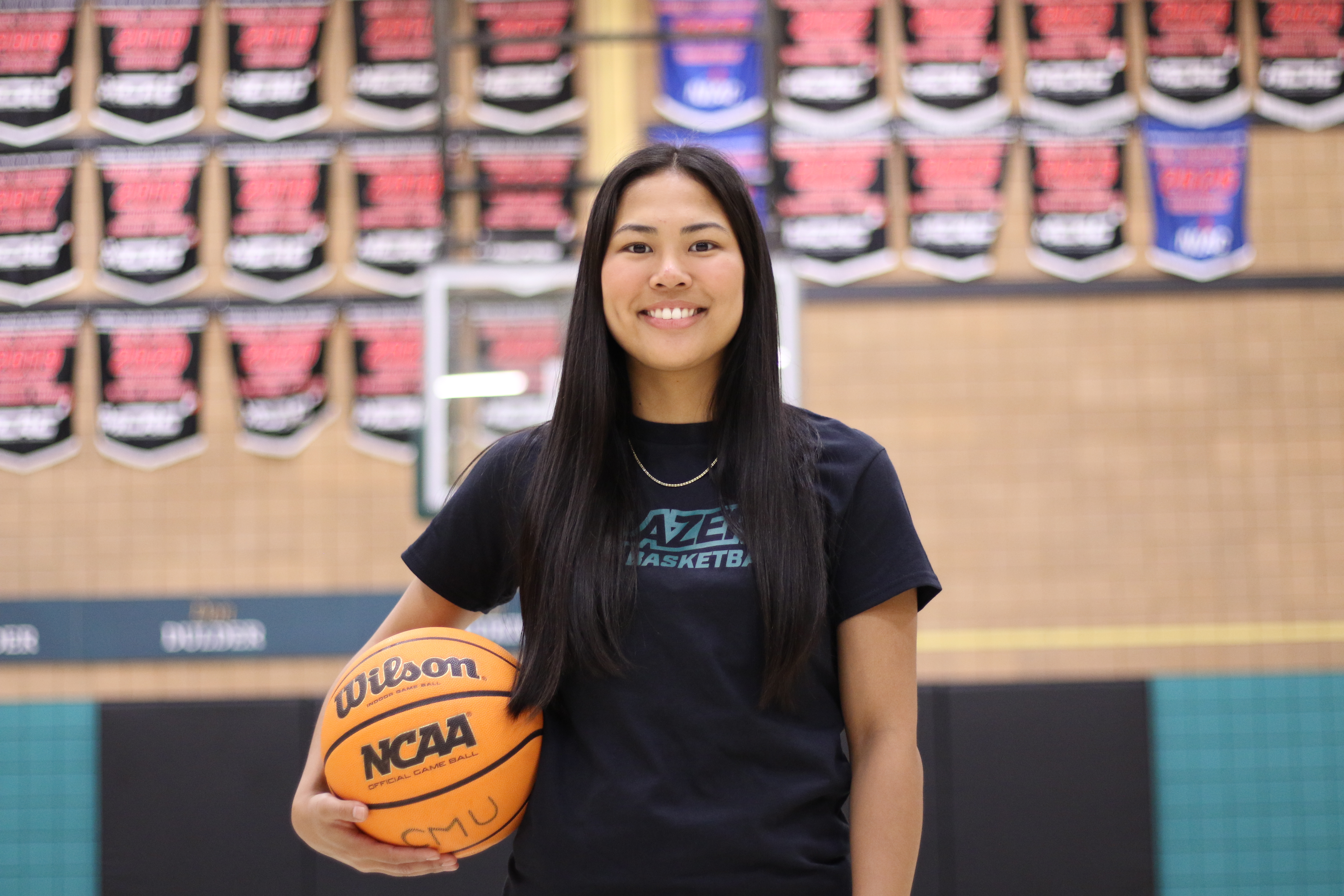 Women's Basketball Recruit | Paige Marcelino