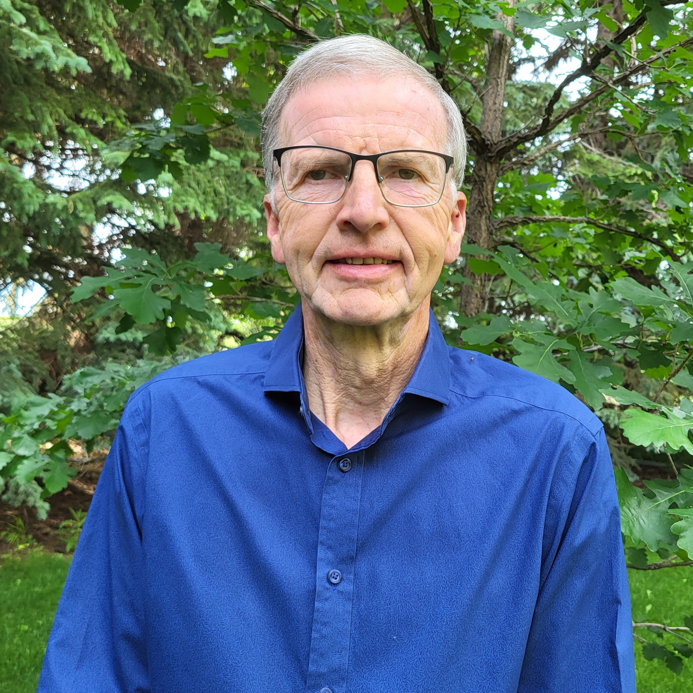 Dr. Henry Janzen