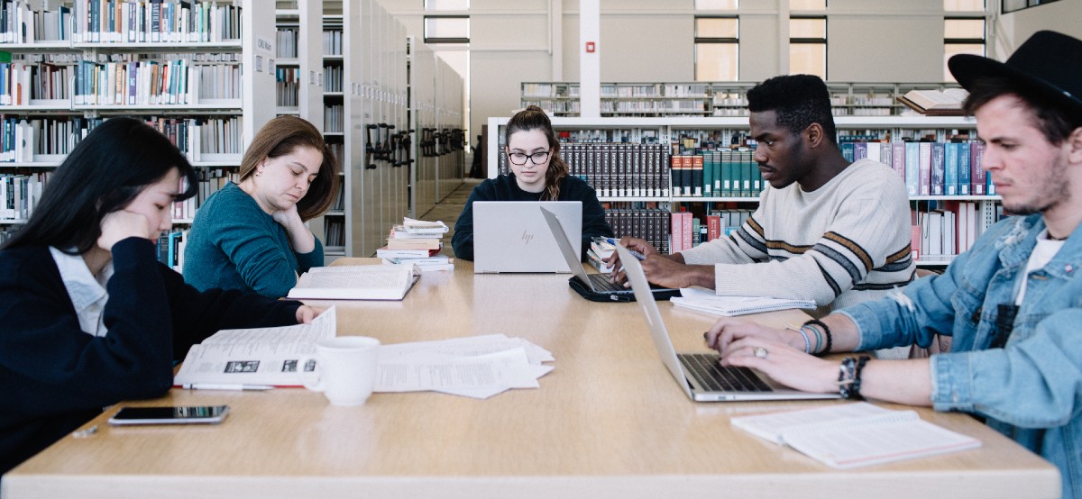 CMU students in library